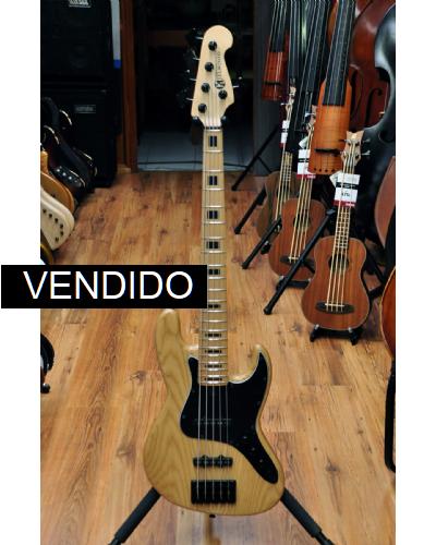 Maruszczyk Elwood 5p Human Nature